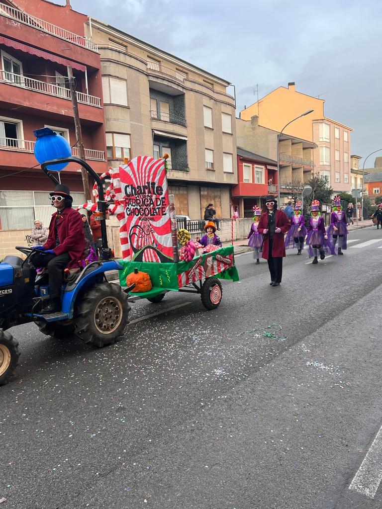 Cacabelos celebra su Gran Desfile del Martes de Carnaval con 37 inscripciones 4
