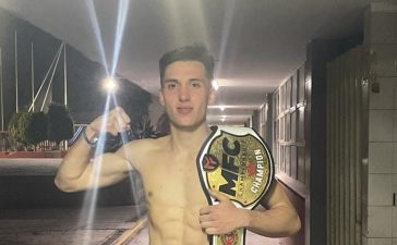 El berciano Enol Anievas se proclama en México Campeón del Mundo MFC 63 Kg 2