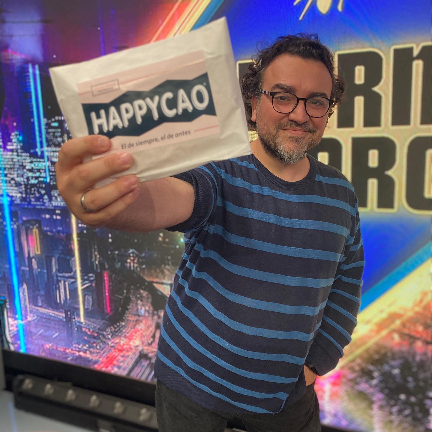 Los 'Happycao' de Sandra Romero Patisserie entran en la redacción de El Hormiguero 2