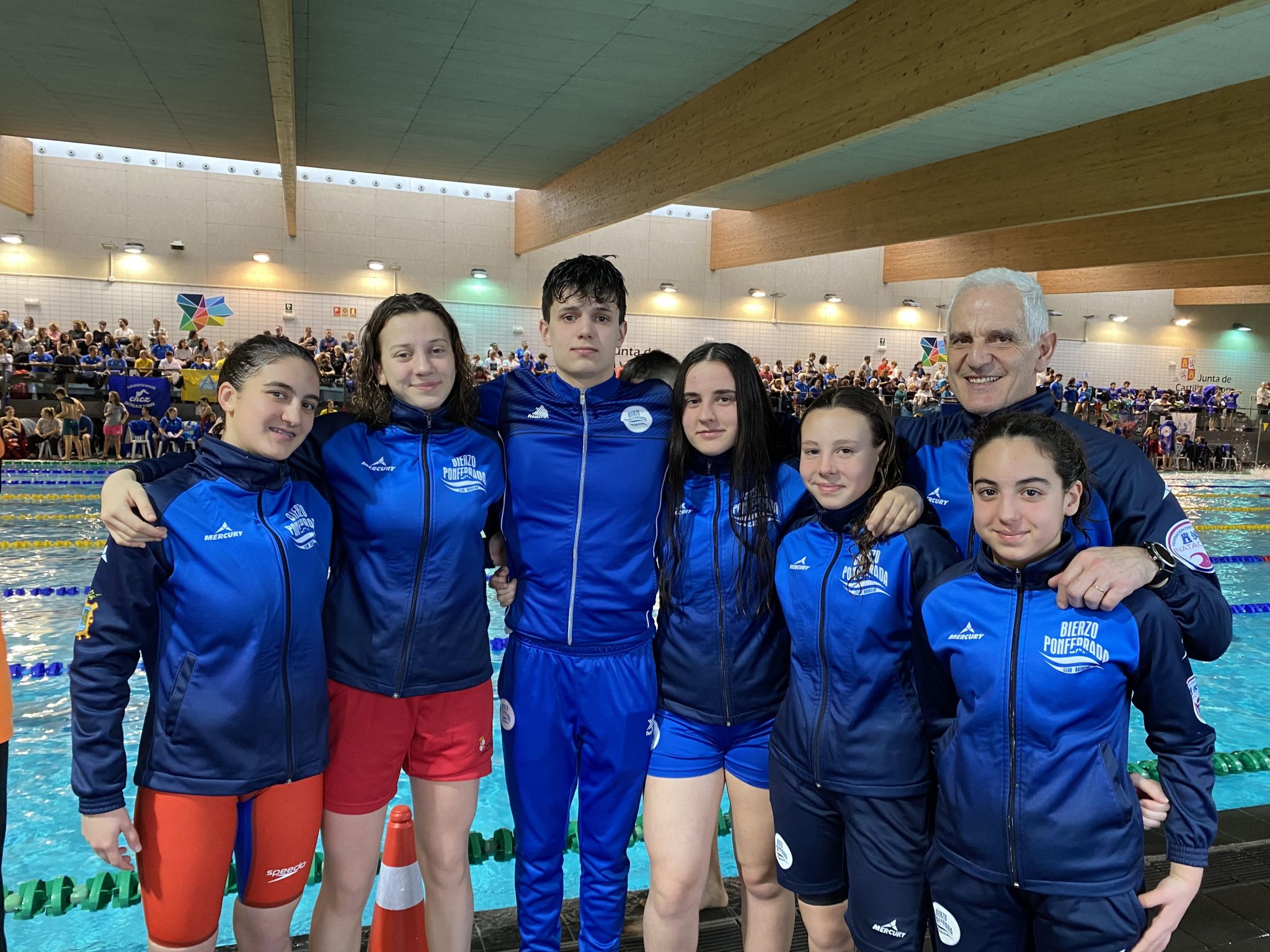 La natación berciana triunfa en el Campeonato de Castilla y León Open Absoluto y el Campeonato de Castilla y León Junior de Natación 1