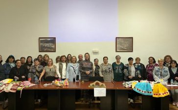 La Junta destaca la labor social ejercida desde 2017 por la Asociación de Mujeres La Rosa del Sil 1