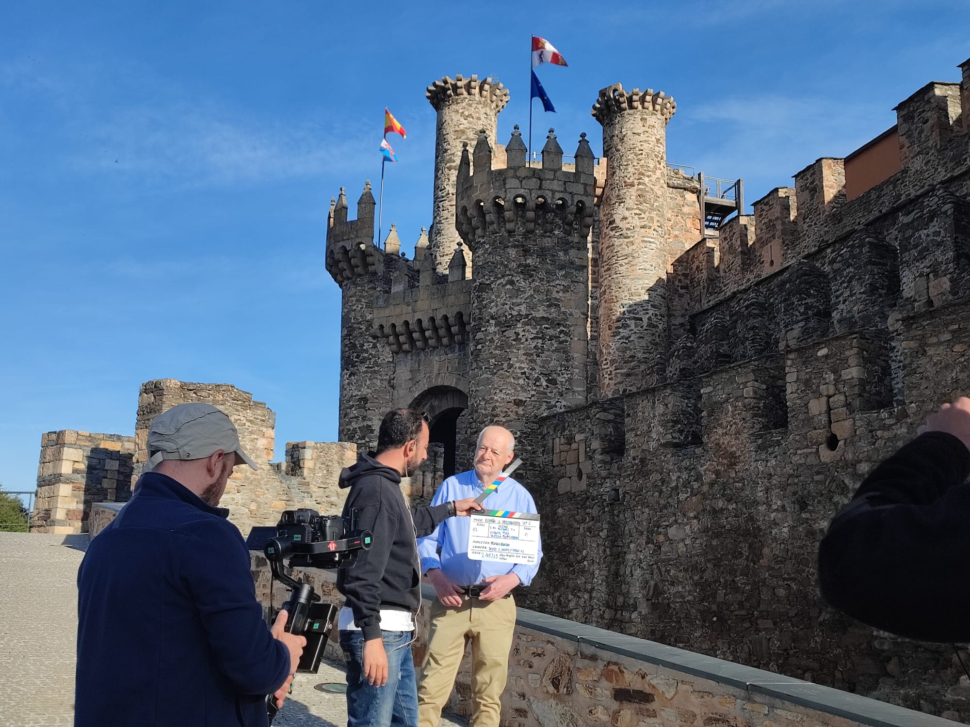 El programa "España al descubierto" de Discovery Channel graba un capítulo en el interior del Castillo de Ponferrada 1