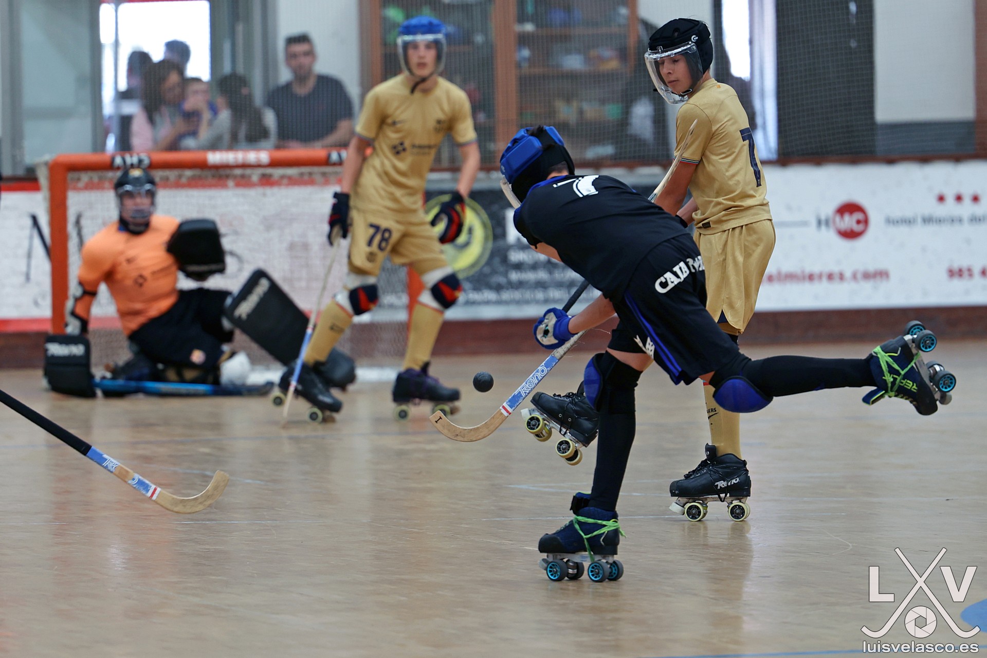 El equipo infantil de la SD Ponferradina Hockey, deja el pabellón muy alto en el Campeonato de España.  2