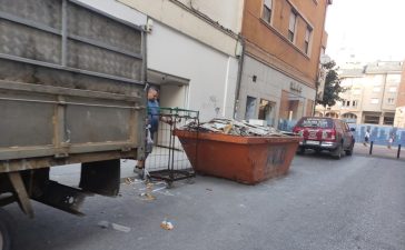 Comienzan las obras para la instalación del futuro gimnasio de la Avenida de España de Ponferrada 6