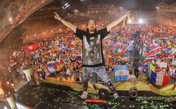 El DJ Steve Aoki sorprende en Tomorrowland 2023 pinchando 'La gata bajo la lluvia' de Rocío Dúrcal 4