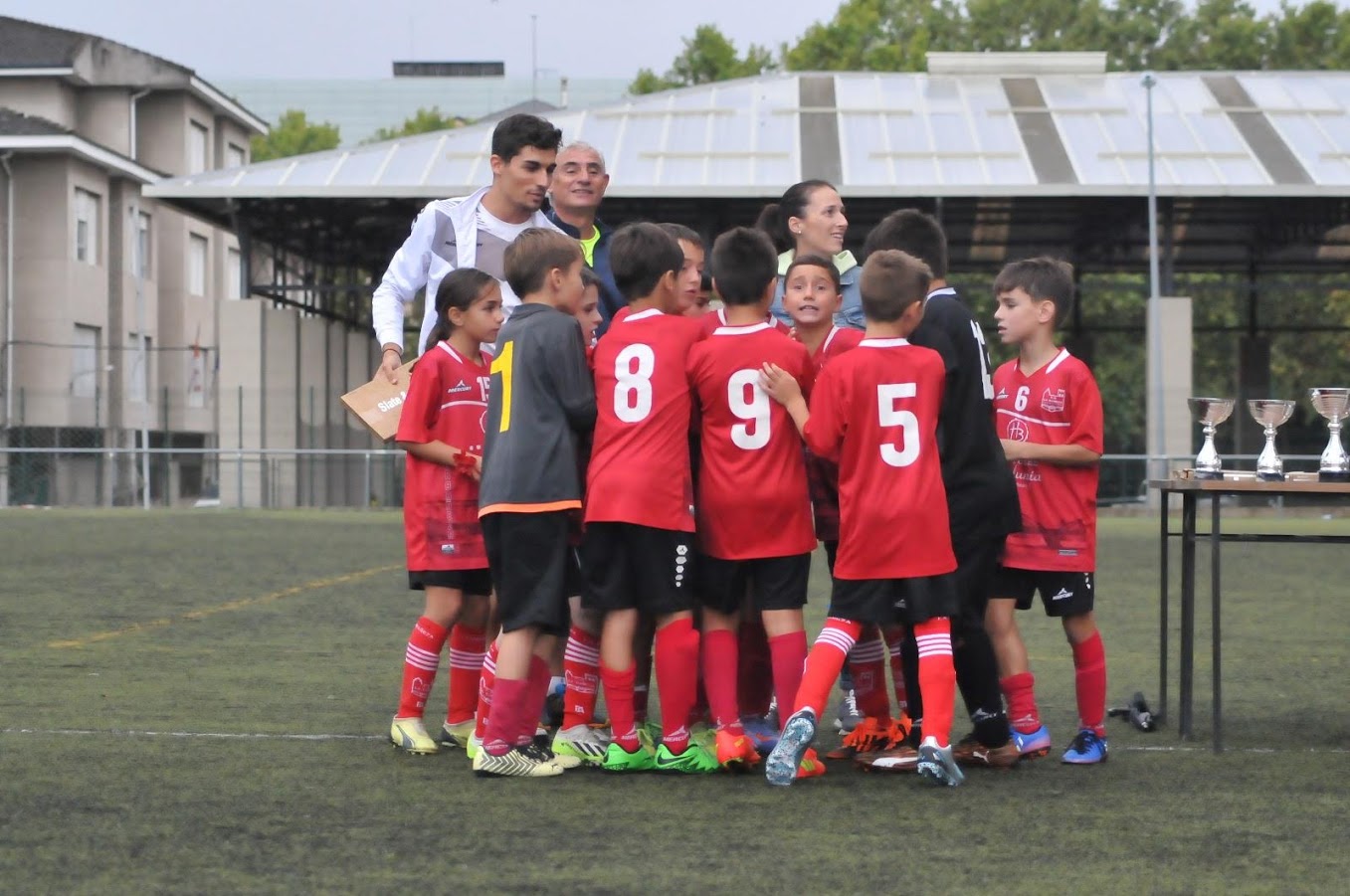 El fútbol base celebró el fin de semana la 27 edición del torneo social de La Morenica 19
