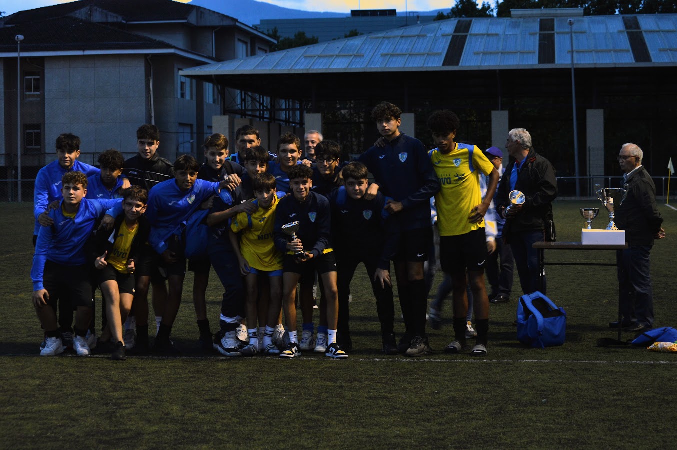 El fútbol base celebró el fin de semana la 27 edición del torneo social de La Morenica 8
