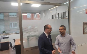 La Oficina de la OMIC abre de nuevo sus puertas en el Mercado de Abastos de Ponferrada 8