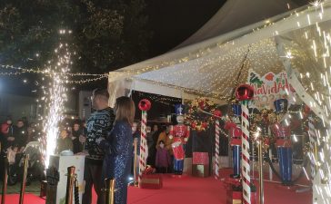 Cacabelos ilumina la Navidad acompañada de chocolate y bizcochos para los peques 3