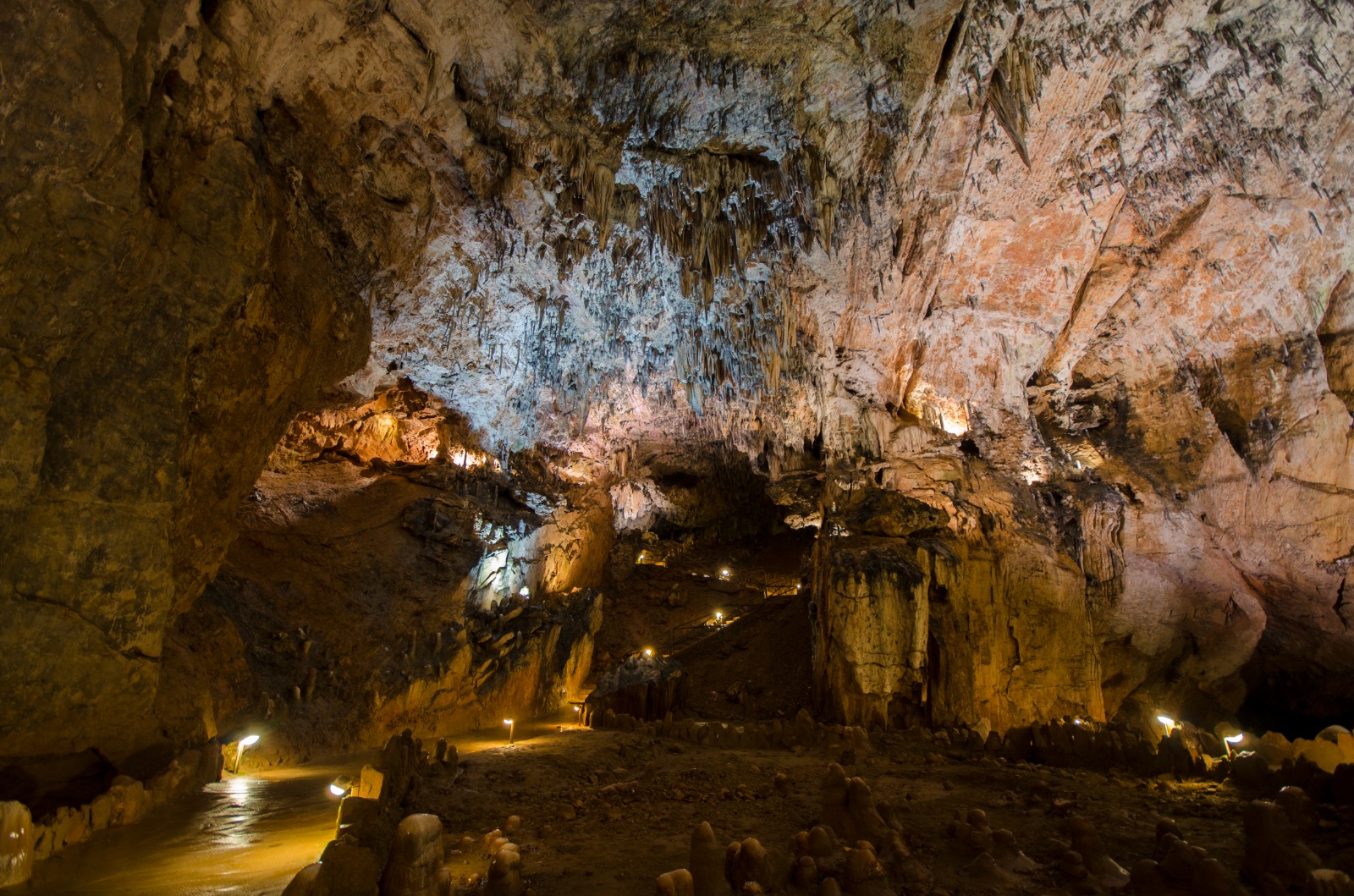 La Cueva de Valporquero comenzará la temporada de visitas el sábado 2 de marzo 1