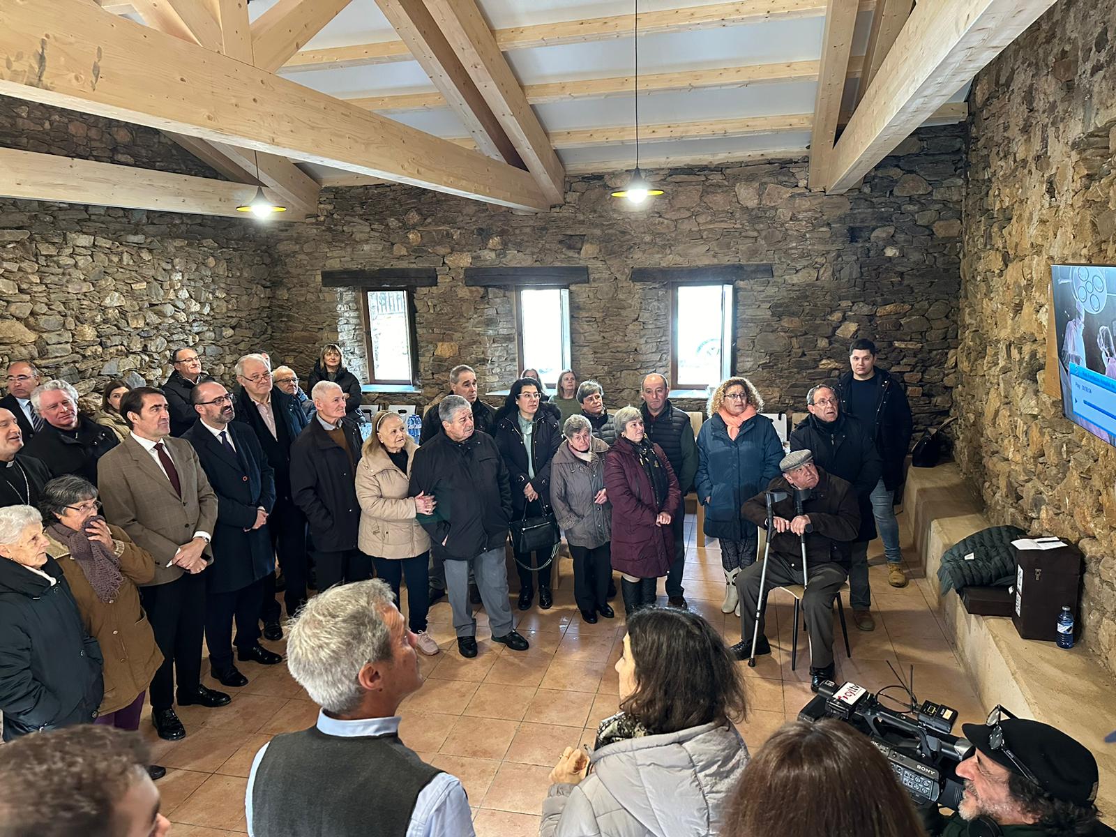 Rehabilitada como albergue la antigua casa parroquial de Villanueva de Valdueza, en Ponferrada, tras invertir 545.000 euros 1