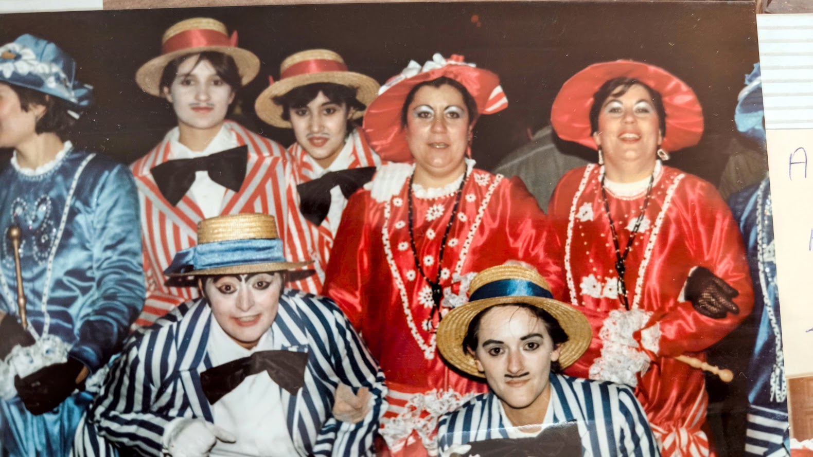 La peña Lección de Humor cumple 40 años animando y embelleciendo los carnavales de Ponferrada 18