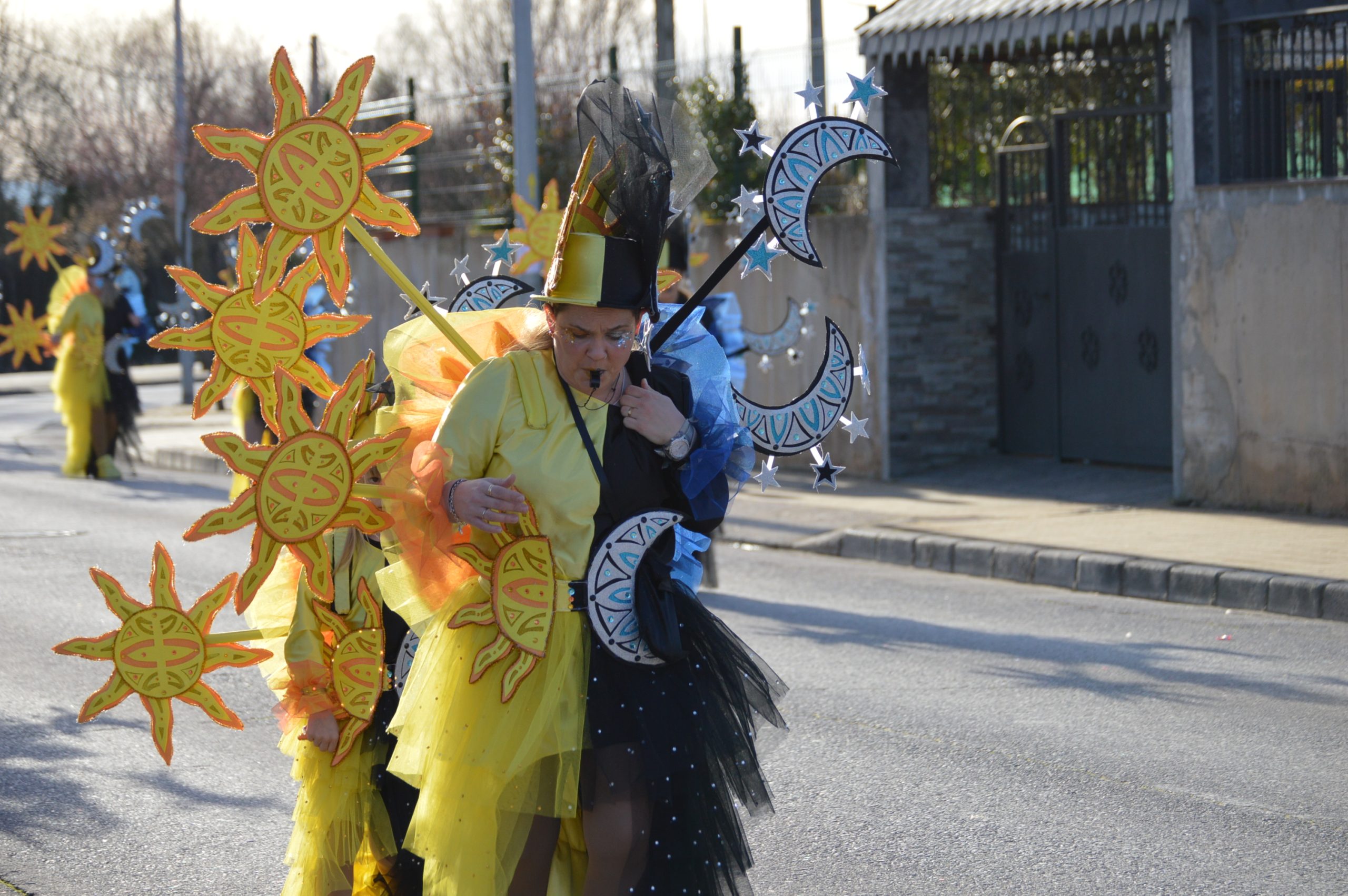 La alegría del Carnaval recorre Cubillos del Sil bajo un sol casi-primaveral 68