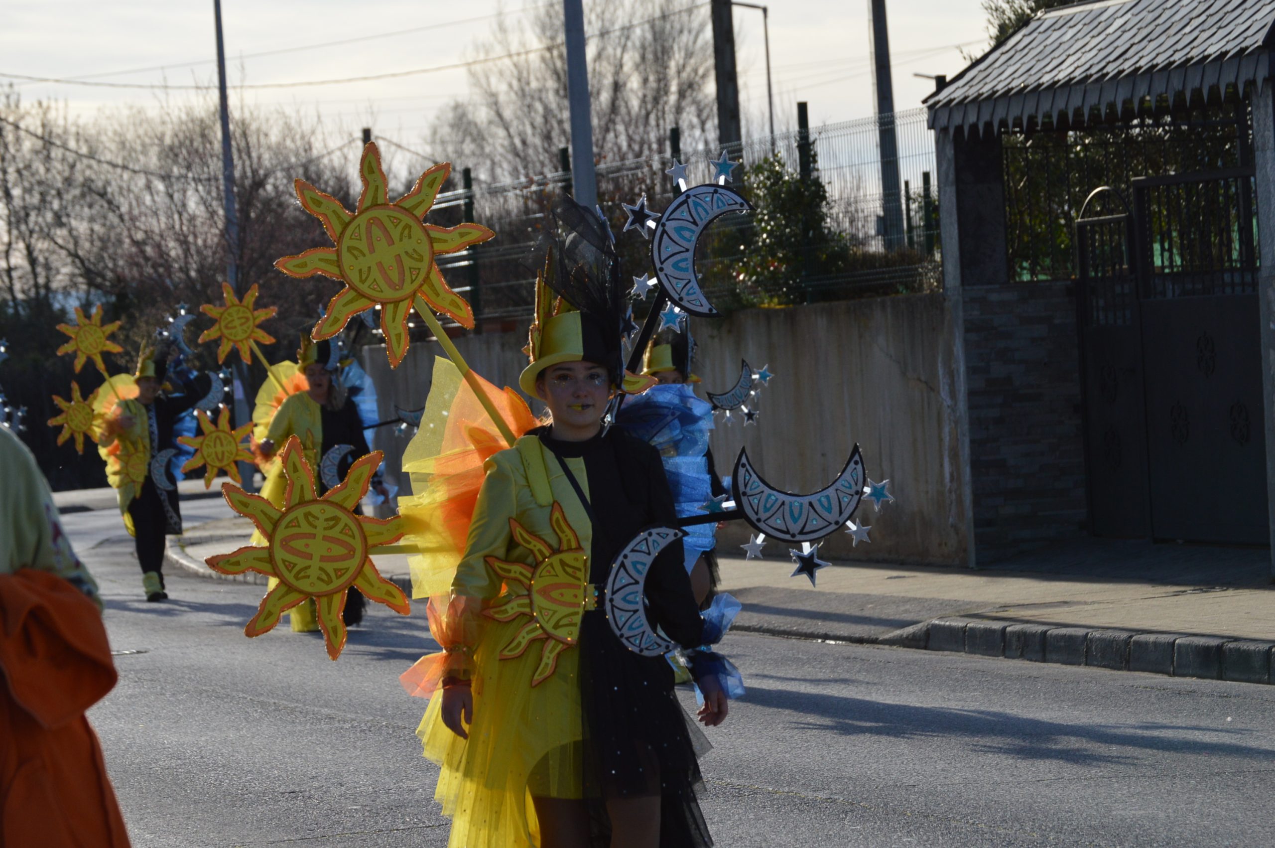 La alegría del Carnaval recorre Cubillos del Sil bajo un sol casi-primaveral 66