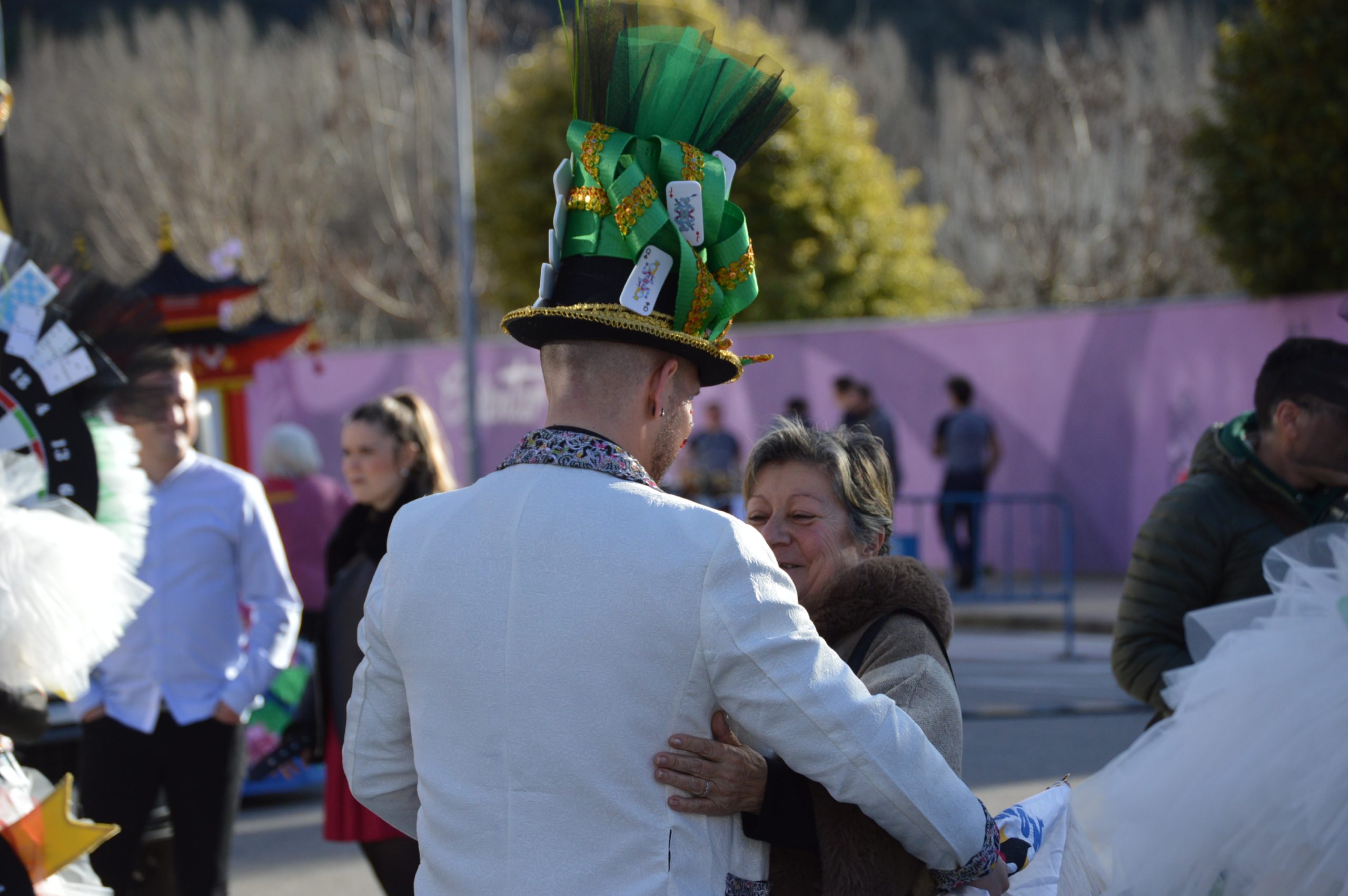 Carnavales en Ponferrada, el sol saca a la calle a miles de ponferradinos para disfrutar del desfile 1