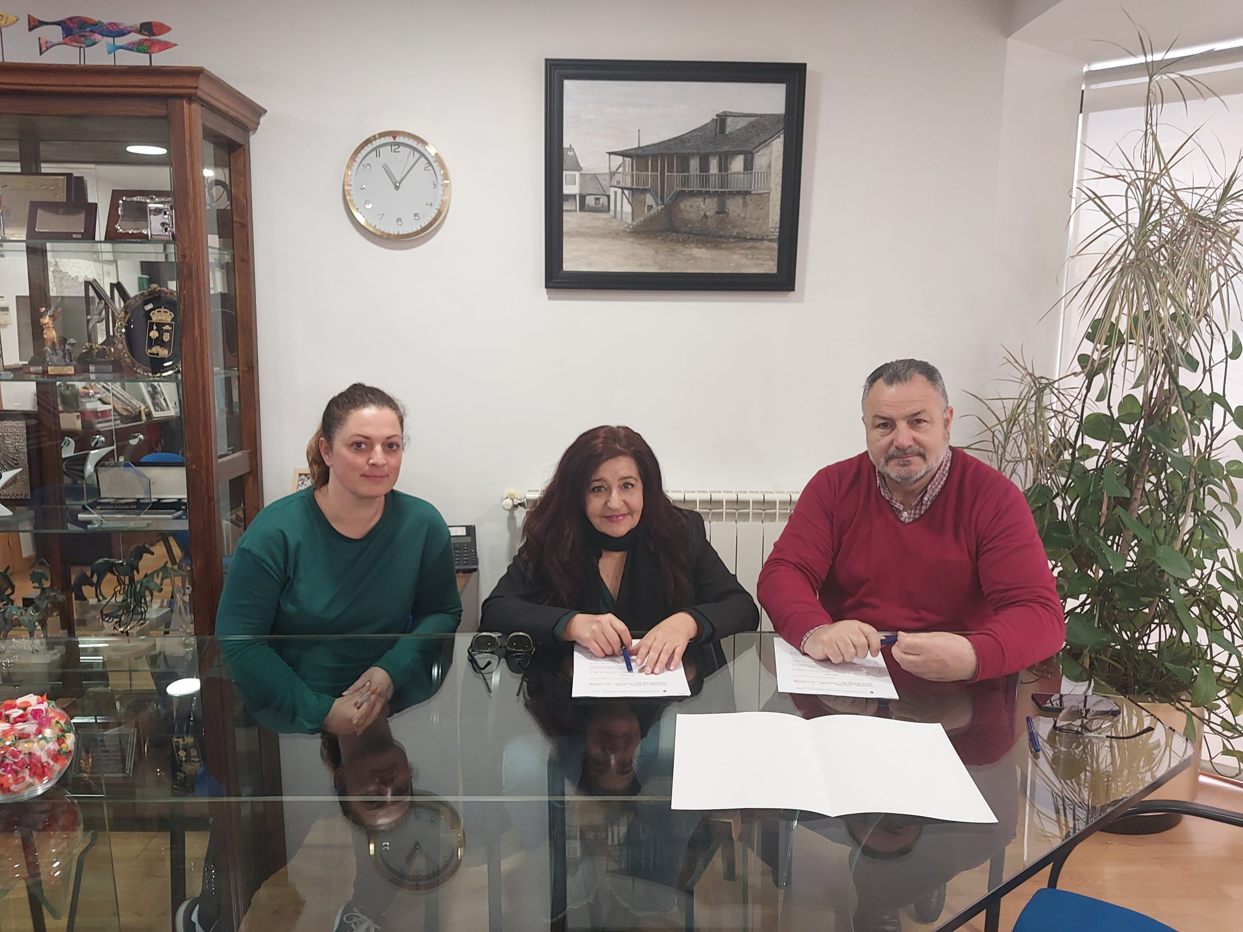 El Ayuntamiento de Camponaraya dona 1.500 euros al Banco de Alimentos del Sil a través de un convenio de colaboración 1