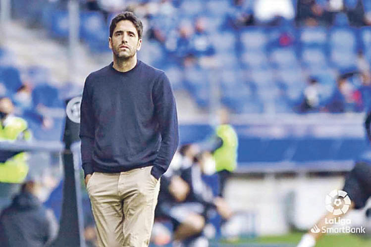 La Ponferradina destituye a Íñigo Vélez como entrenador para "mejorar la dinámica deportiva del equipo" 1