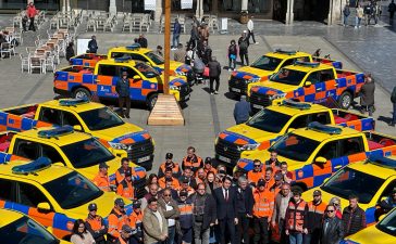 La Junta refuerza el sistema de protección civil en León con la entrega de 19 todoterrenos a voluntarios de la provincia 1