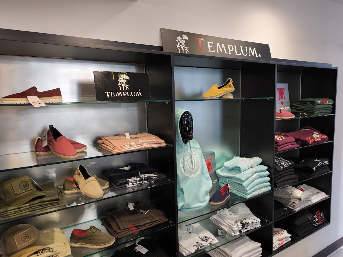 La marca berciana de ropa Templum, abre su primera tienda propia en Ponferrada 'Sólo para valientes' 1