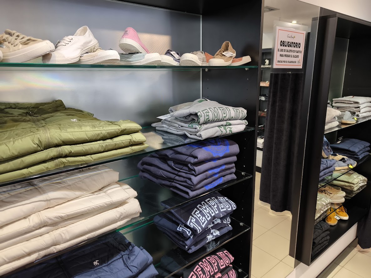 La marca berciana de ropa Templum, abre su primera tienda propia en Ponferrada 'Sólo para valientes' 6