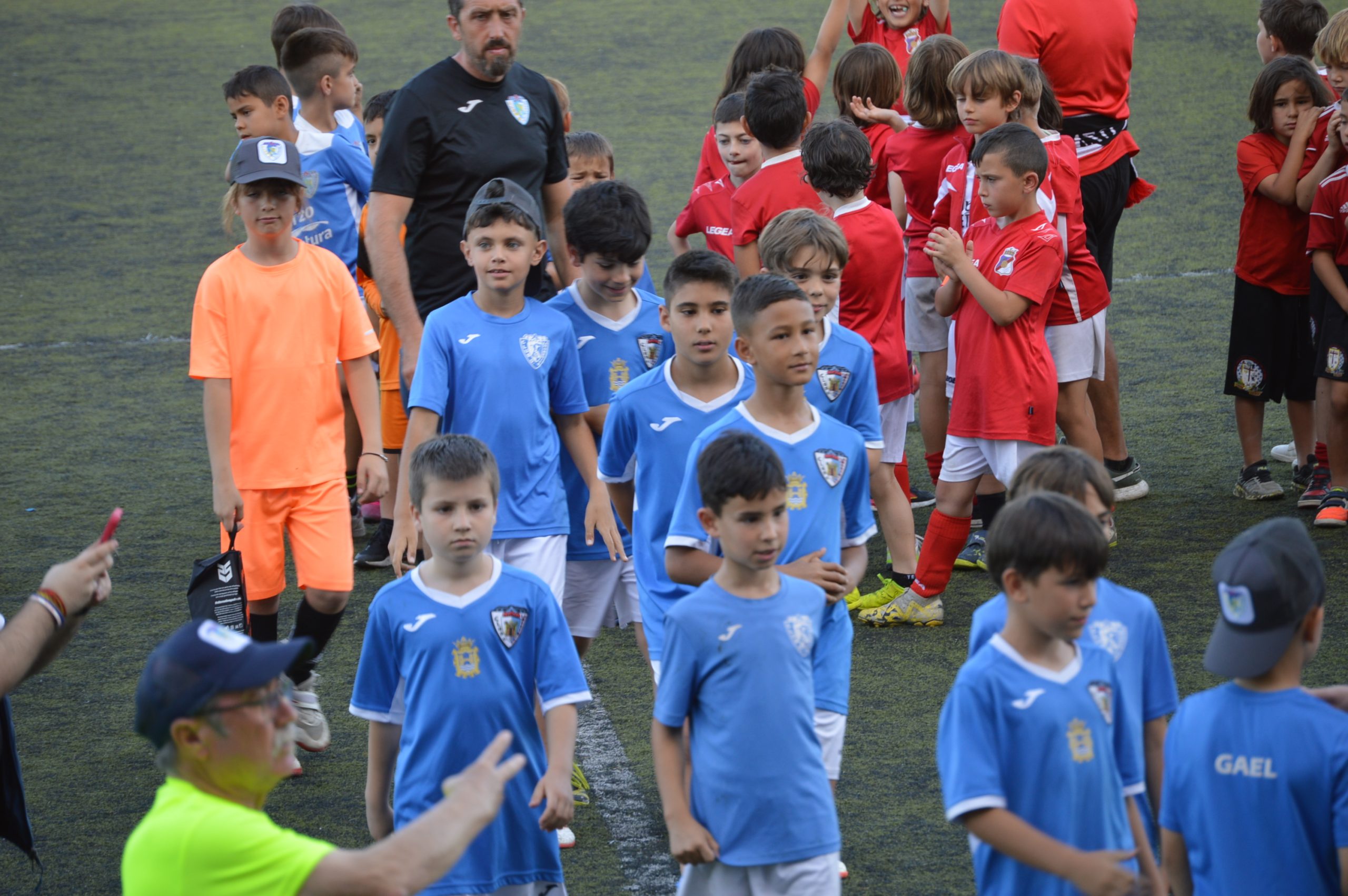 Fotos: Gran participación de equipos de toda la provincia en la 28º edición del Torneo de La Morenica, 1er día 26