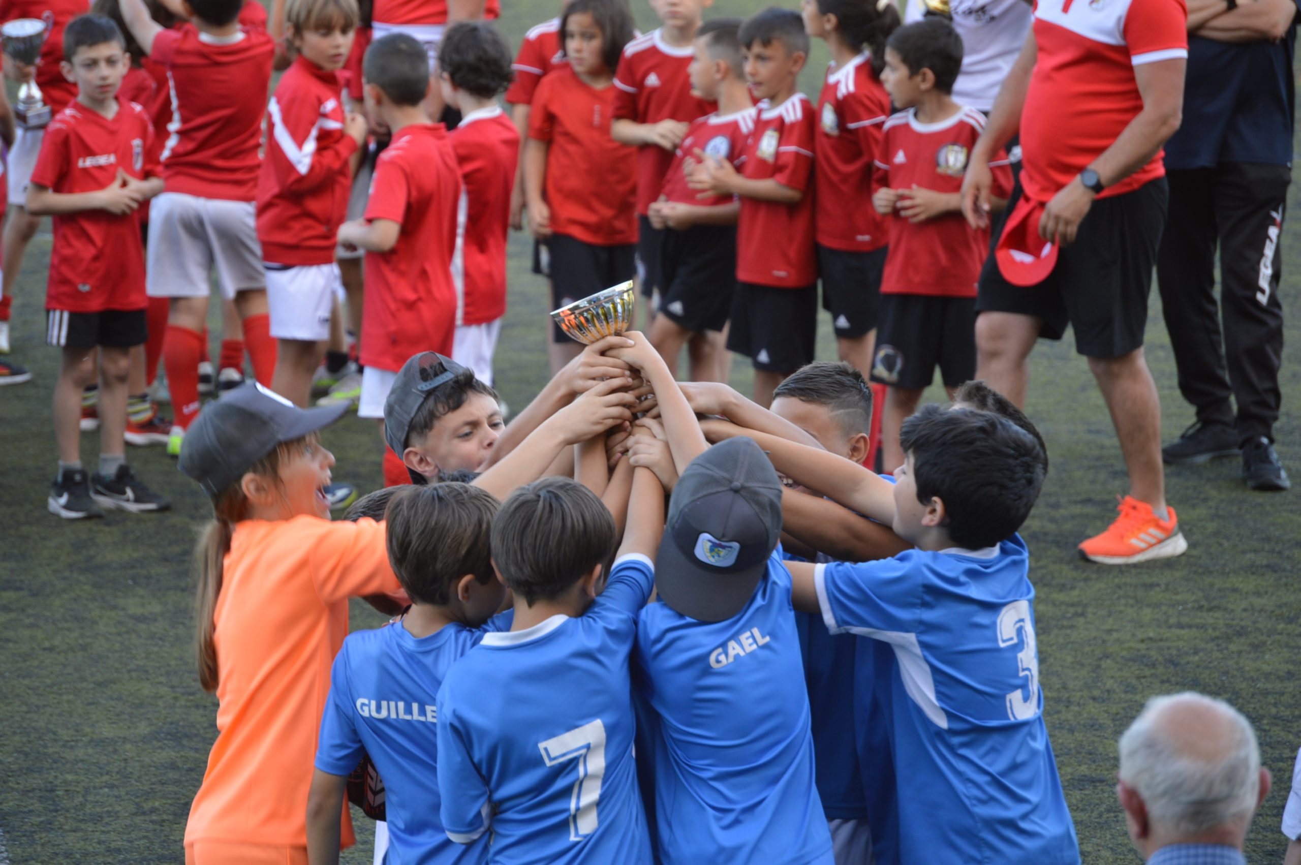 Fotos: Gran participación de equipos de toda la provincia en la 28º edición del Torneo de La Morenica, 1er día 24