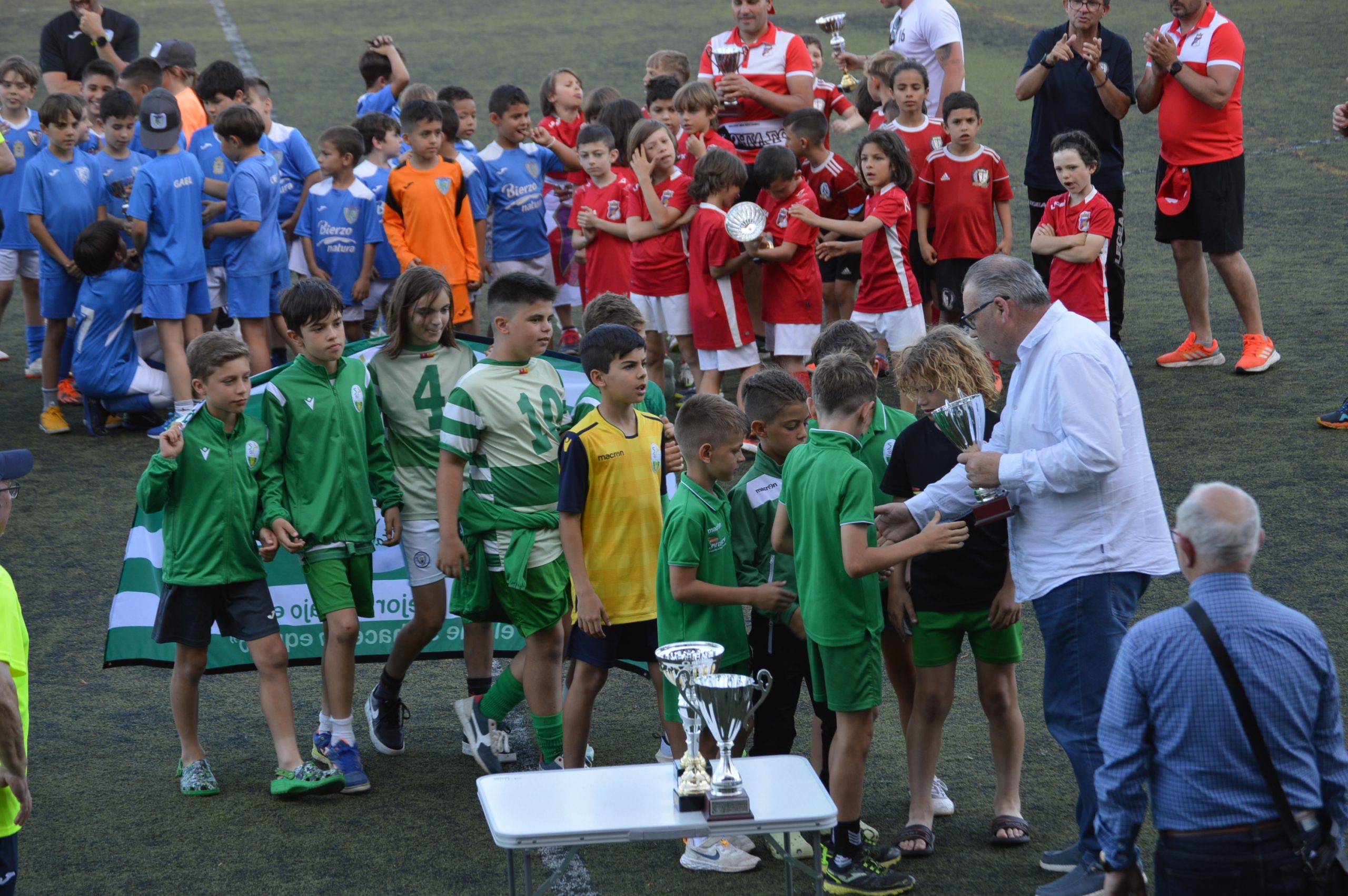 Fotos: Gran participación de equipos de toda la provincia en la 28º edición del Torneo de La Morenica, 1er día 18