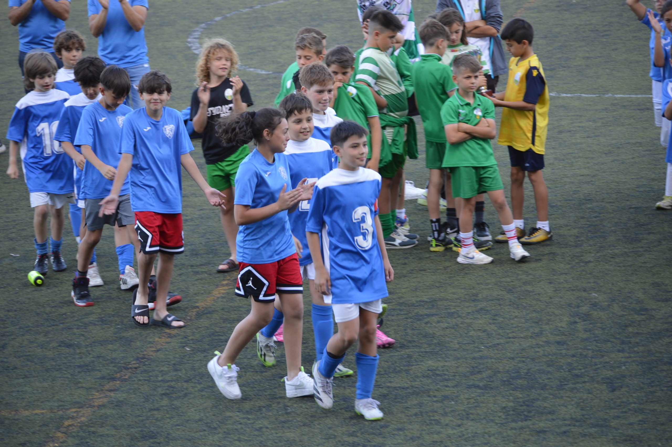 Fotos: Gran participación de equipos de toda la provincia en la 28º edición del Torneo de La Morenica, 1er día 5