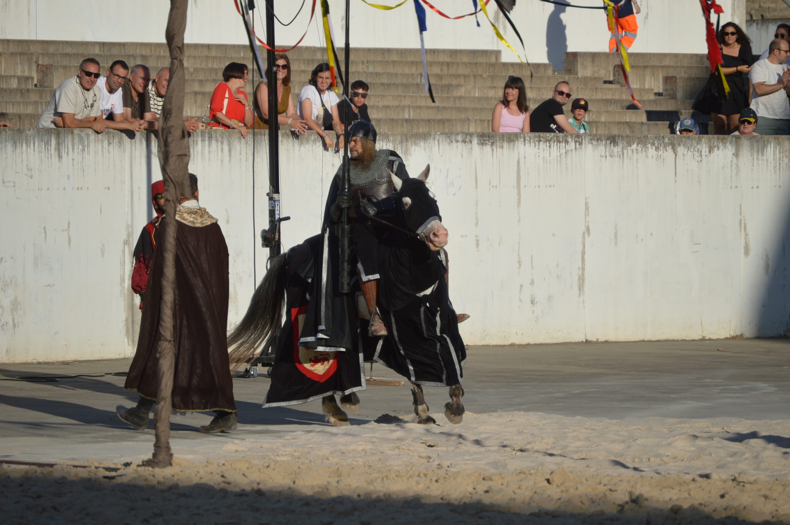 Las Justas medievales convierten en Auditorio de Ponferrada en un 'Grand Prix' de otros tiempos 19