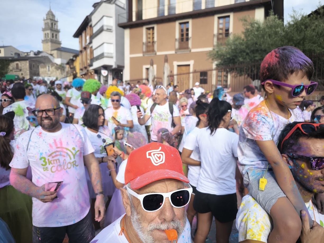 Encina 2024 | La Carrera del Color de Ponferrada alegra la tarde del sábado 7