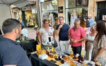 El Mercado de Verano de Ponferrada ocupará todo el día de hoy en las inmediaciones del mercado 1