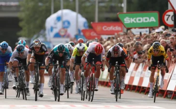 Plenitude elige Villablino y Espinosa de los Monteros en Burgos para grabar el cortometraje “Energía para cada etapa” durante la Vuelta Ciclista a España 3