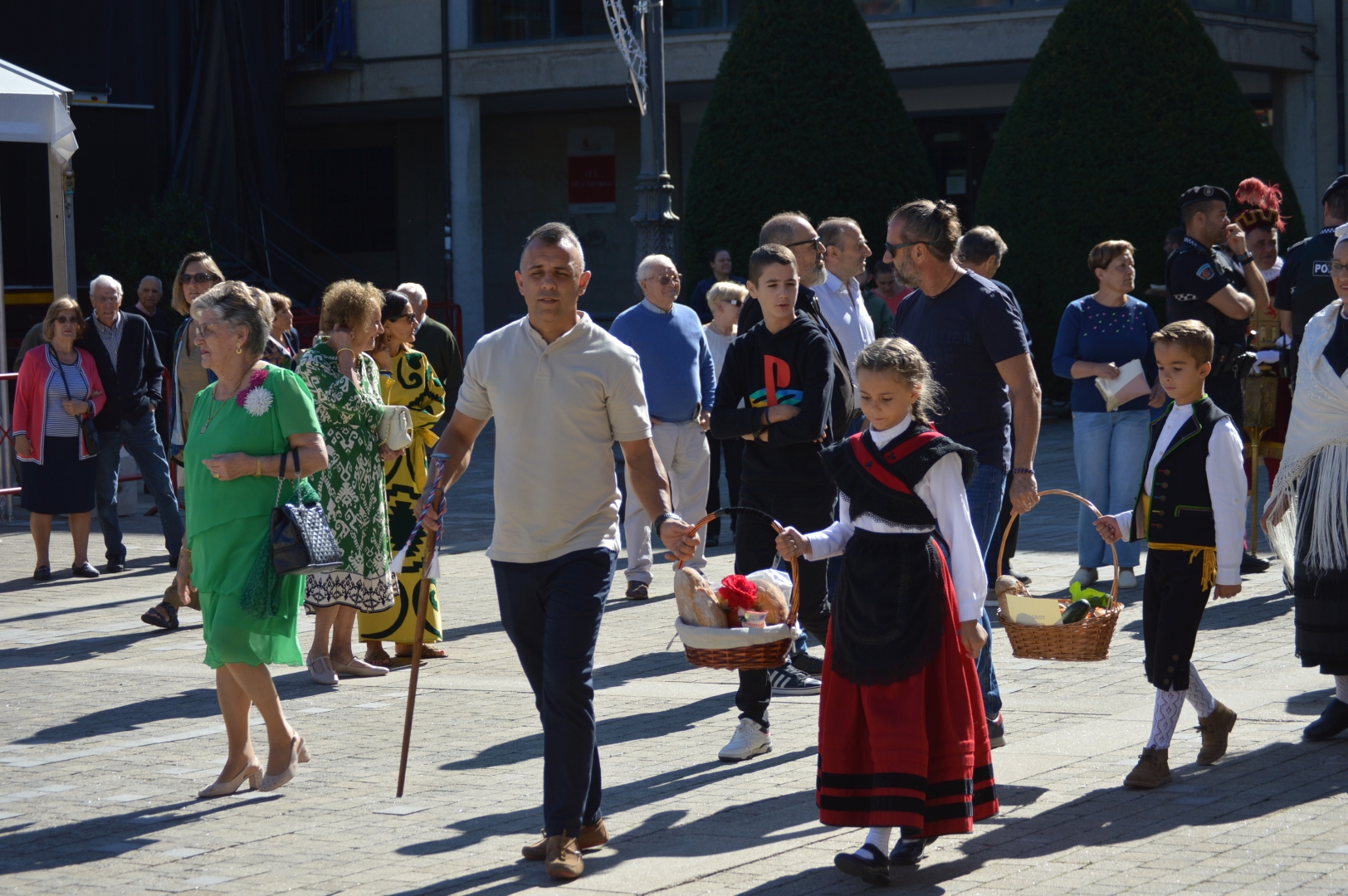 Ofrenda de las pedanías y asociaciones a la Virgen de La Encina 11