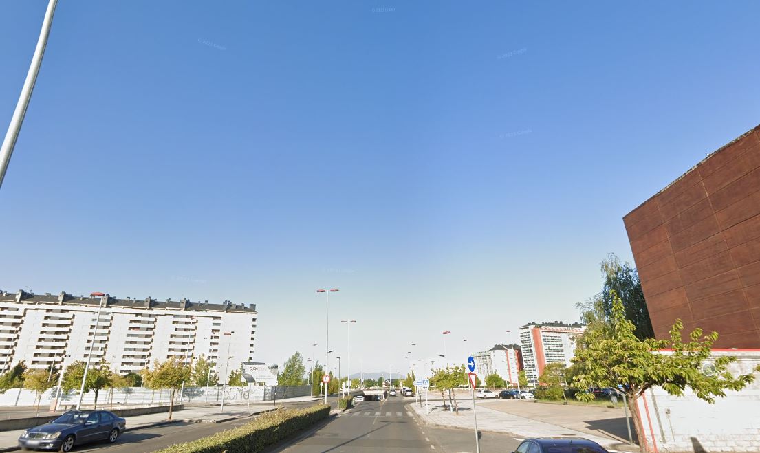 Cortes de tráfico en la Avenida de la Constitución a partir del lunes por obras de soterramiento de la red de calor 1