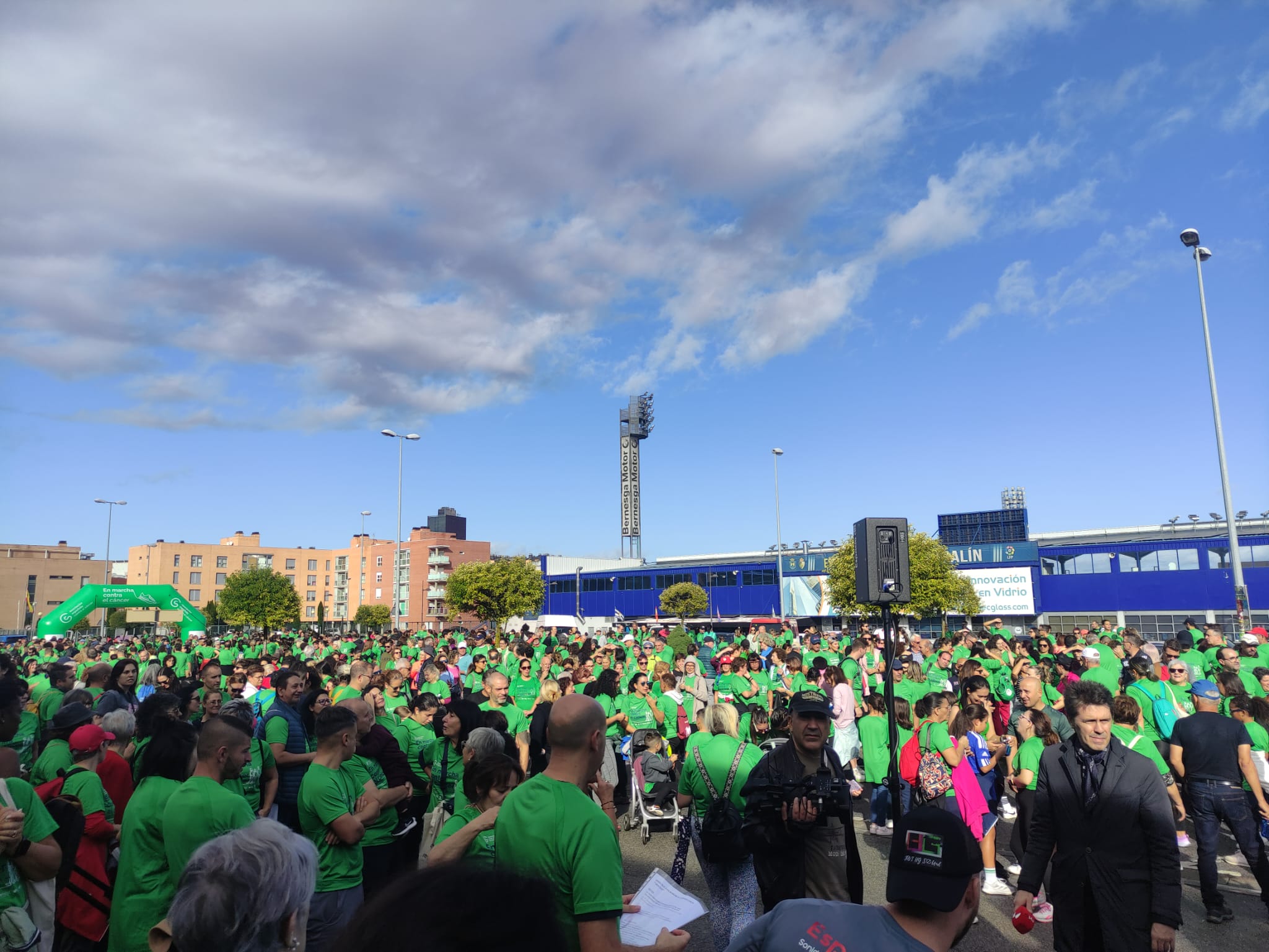 Marcha contra el cáncer 2024 | La solidaridad de los bercianos pudo al tiempo desapacible 5