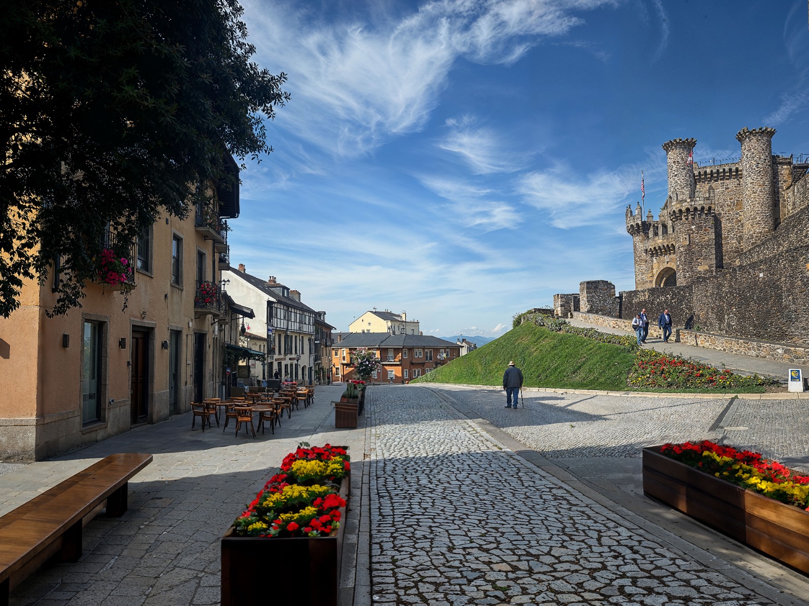 La Avenida del Castillo de Ponferrada se transforma: así será su nueva cara 1