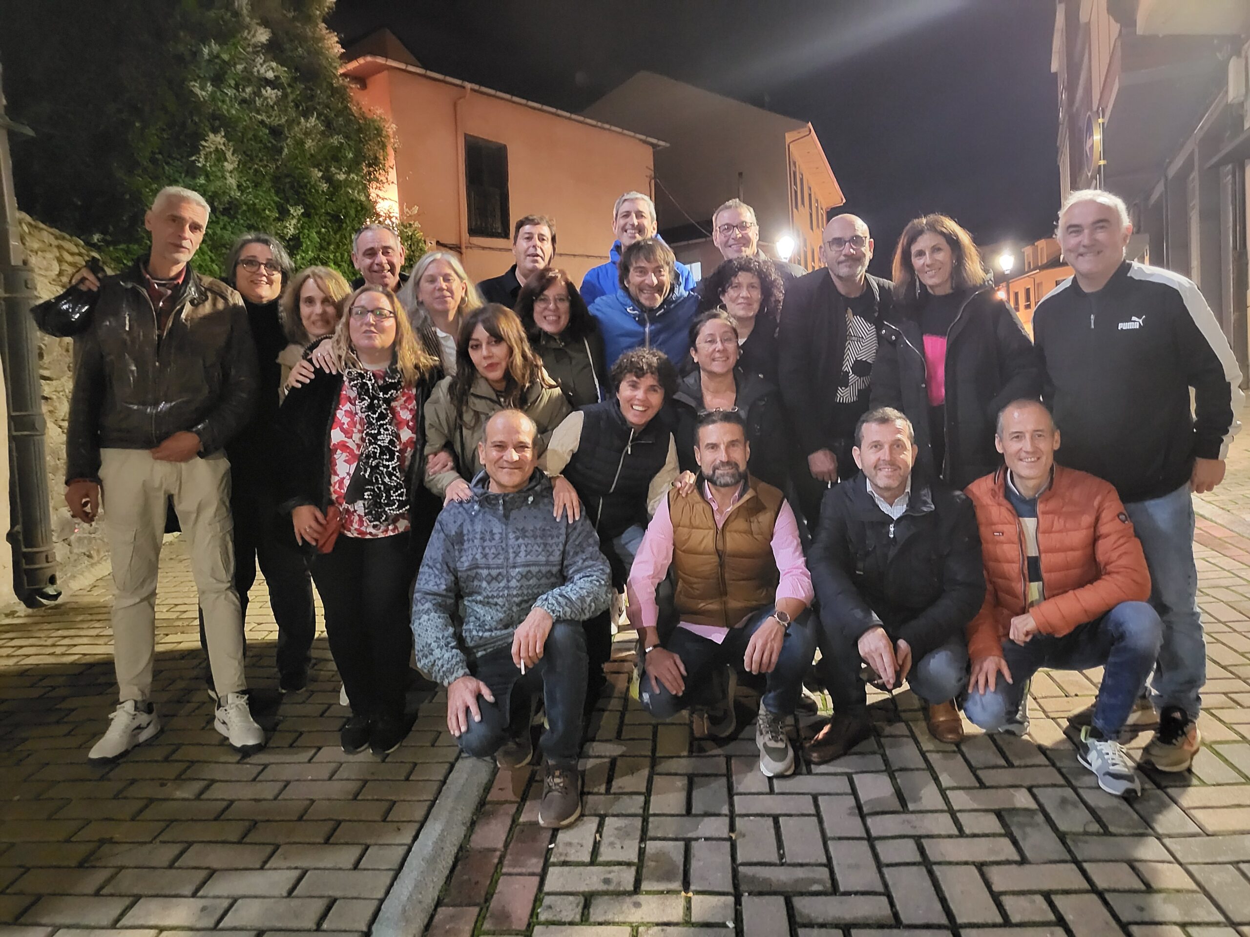 Últimos días para visitar la Exposición “Escuela viajera y cine” en la Casa de la Cultura de Ponferrada 1