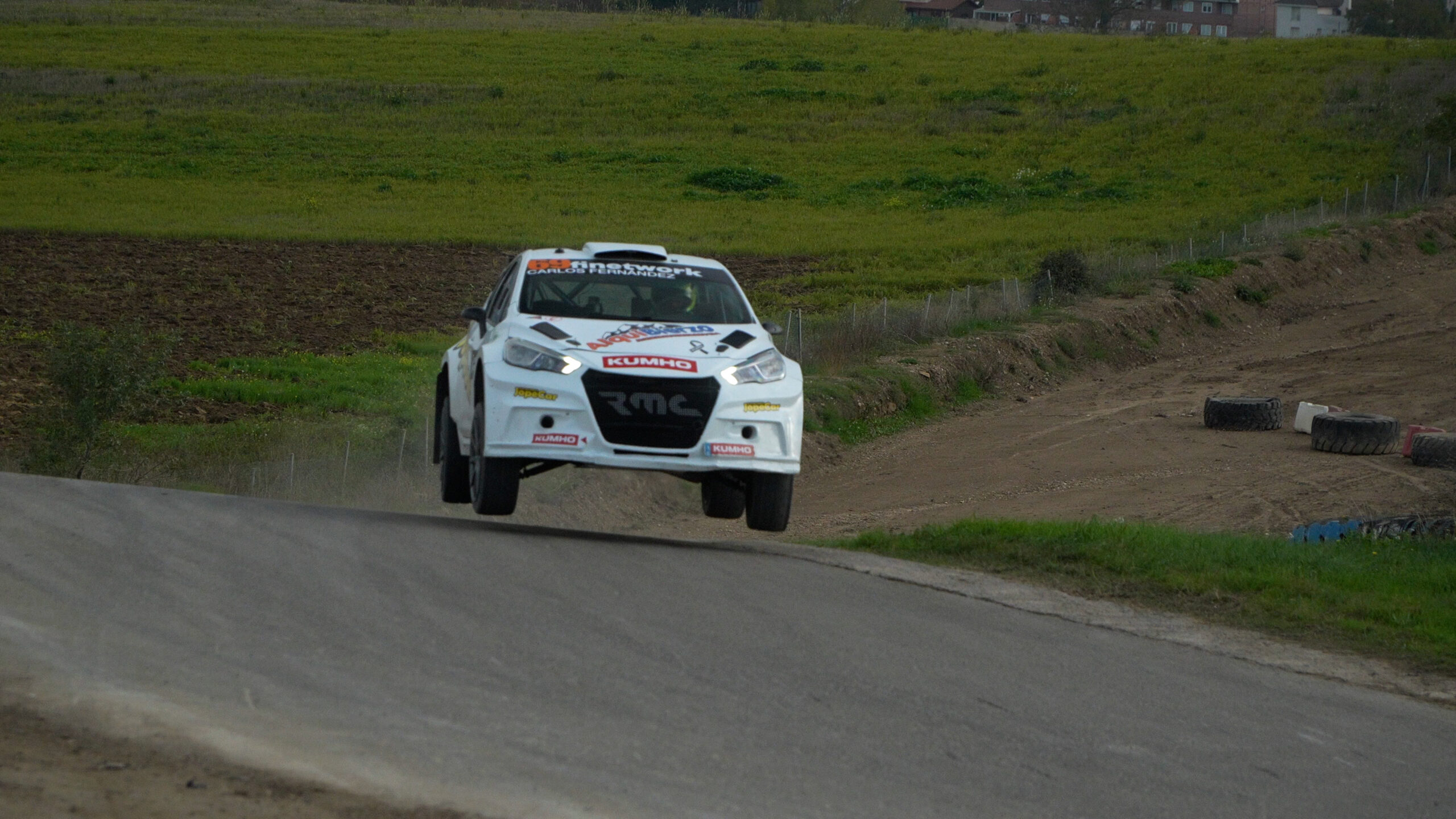 Carlos Fernández sube al podio en Miranda de Ebro, cuarta cita del campeonato de España de Rallycross 1