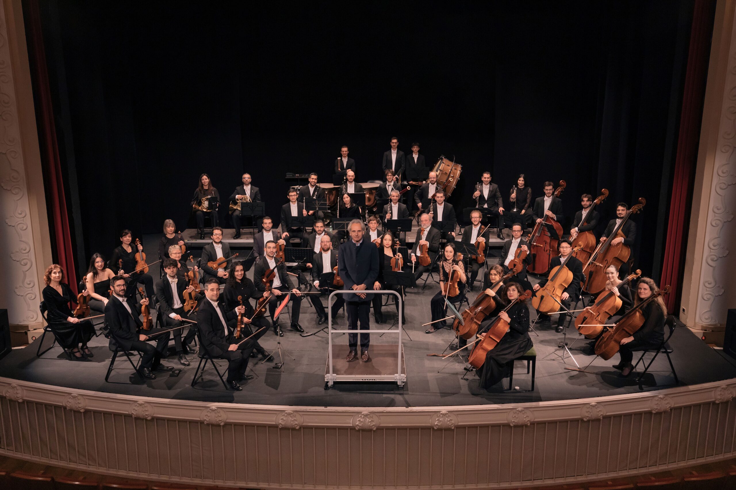 Pedro Halffter vuelve a dirigir el Concierto de Año Nuevo con la Orquesta Sinfónica Cristóbal Halffter Ciudad de Ponferrada 1