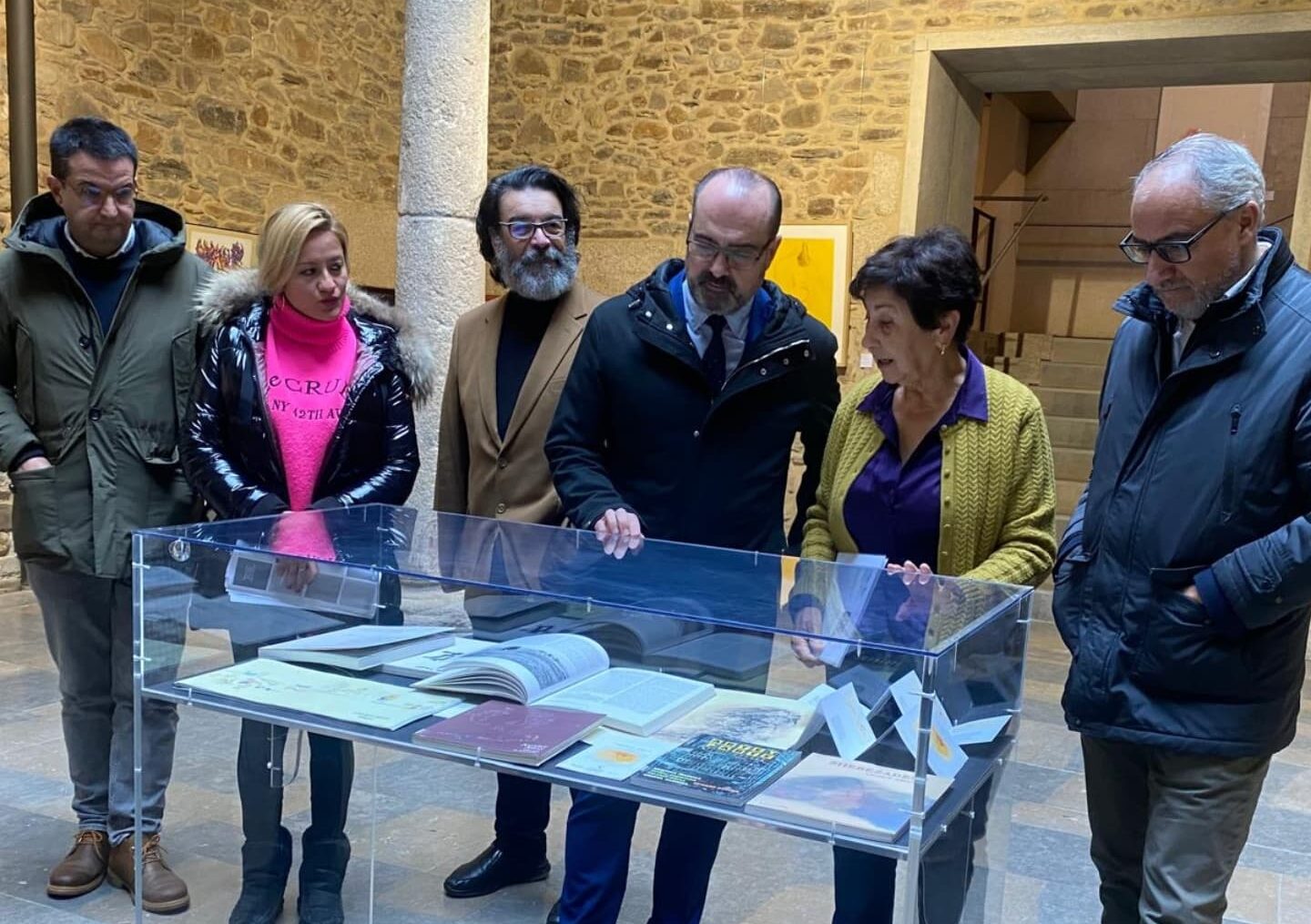 Ponferrada inaugura la exposición "Analecta", obras recogidas de Amable Arias 1