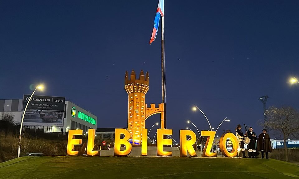 Los 100 años del castillo como monumento nacional ya presiden la entrada a la ciudad 1