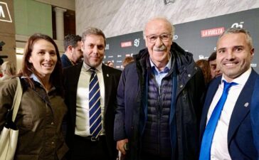 ElAyuntamiento de Ponferrada acude a la presentación de la Vuelta a España 2025 5