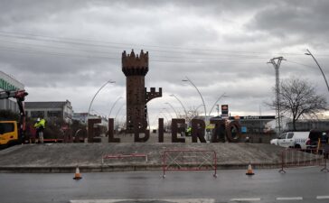 La fortaleza templaria coge el relevo a los ciclistas en la glorieta de Montearenas 2