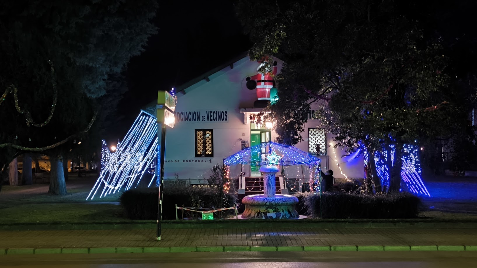 Estas son las casas del Bierzo más iluminadas que puedes visitar estas navidades 4