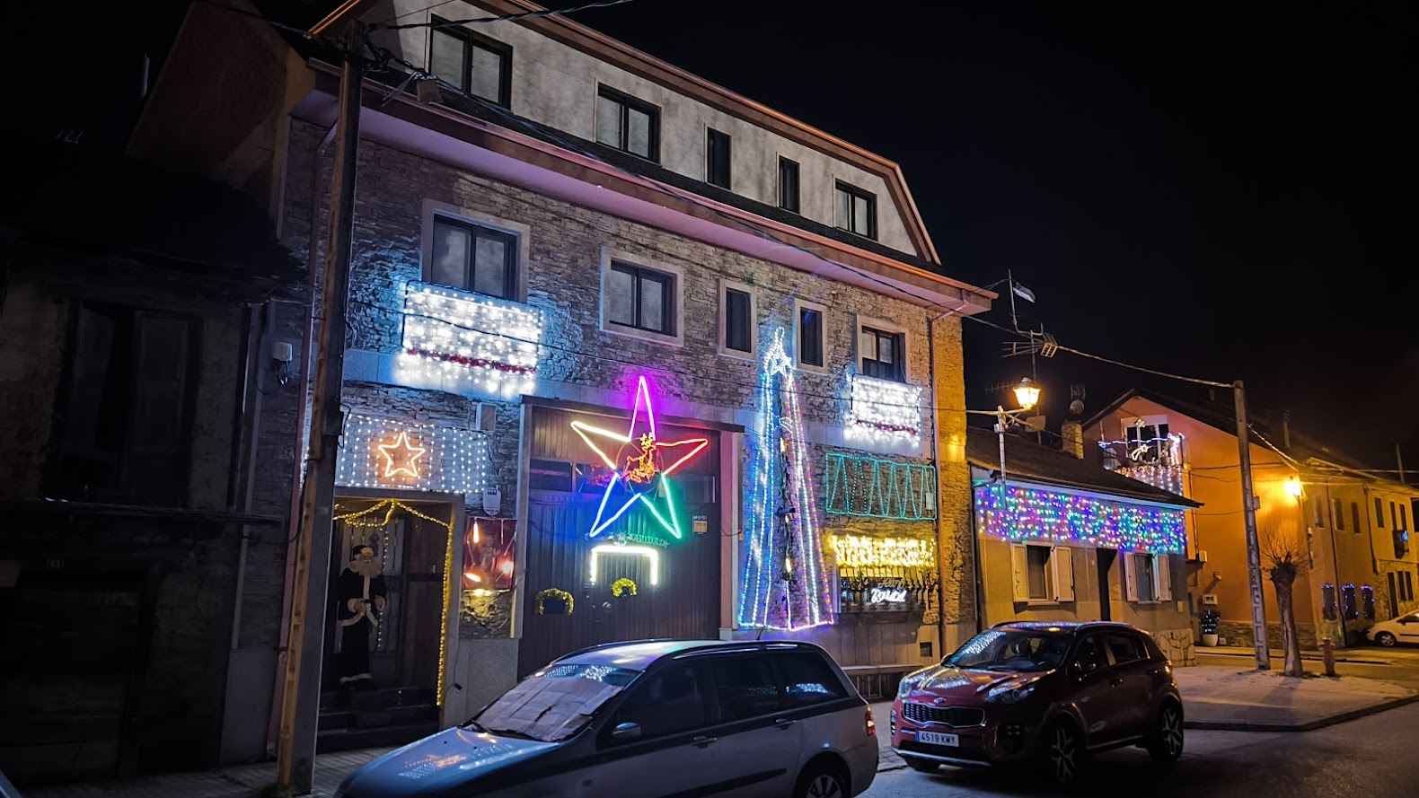 Estas son las casas del Bierzo más iluminadas que puedes visitar estas navidades 5