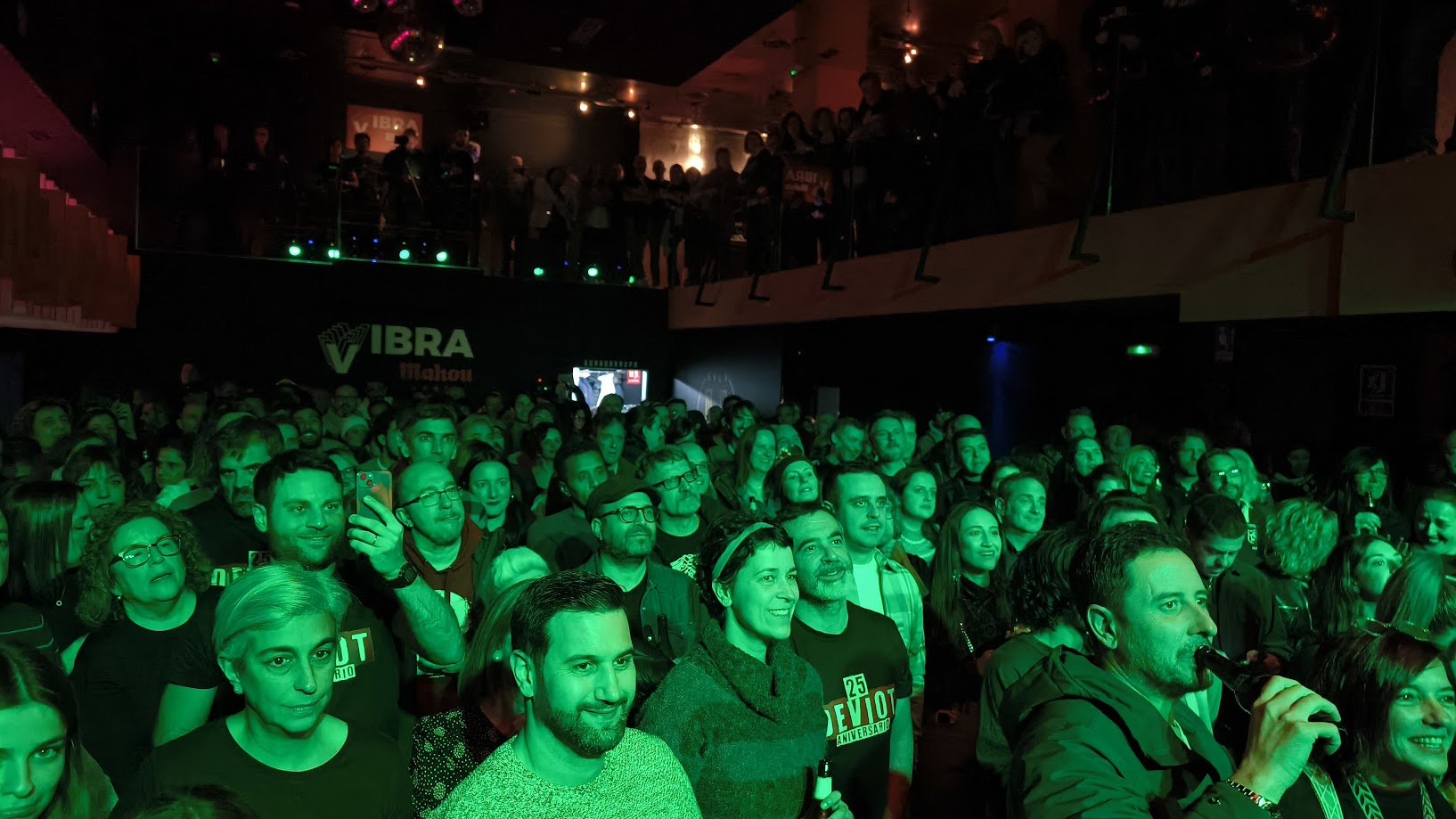 Deviot derrochan simpatía y buen rollo en el reencuentro por el 25 aniversario de la banda 3