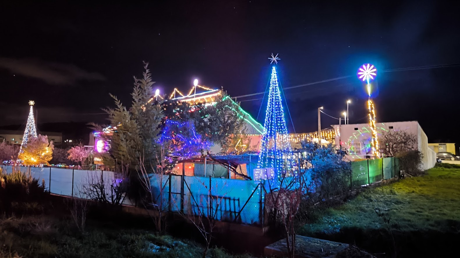 Estas son las casas del Bierzo más iluminadas que puedes visitar estas navidades 6