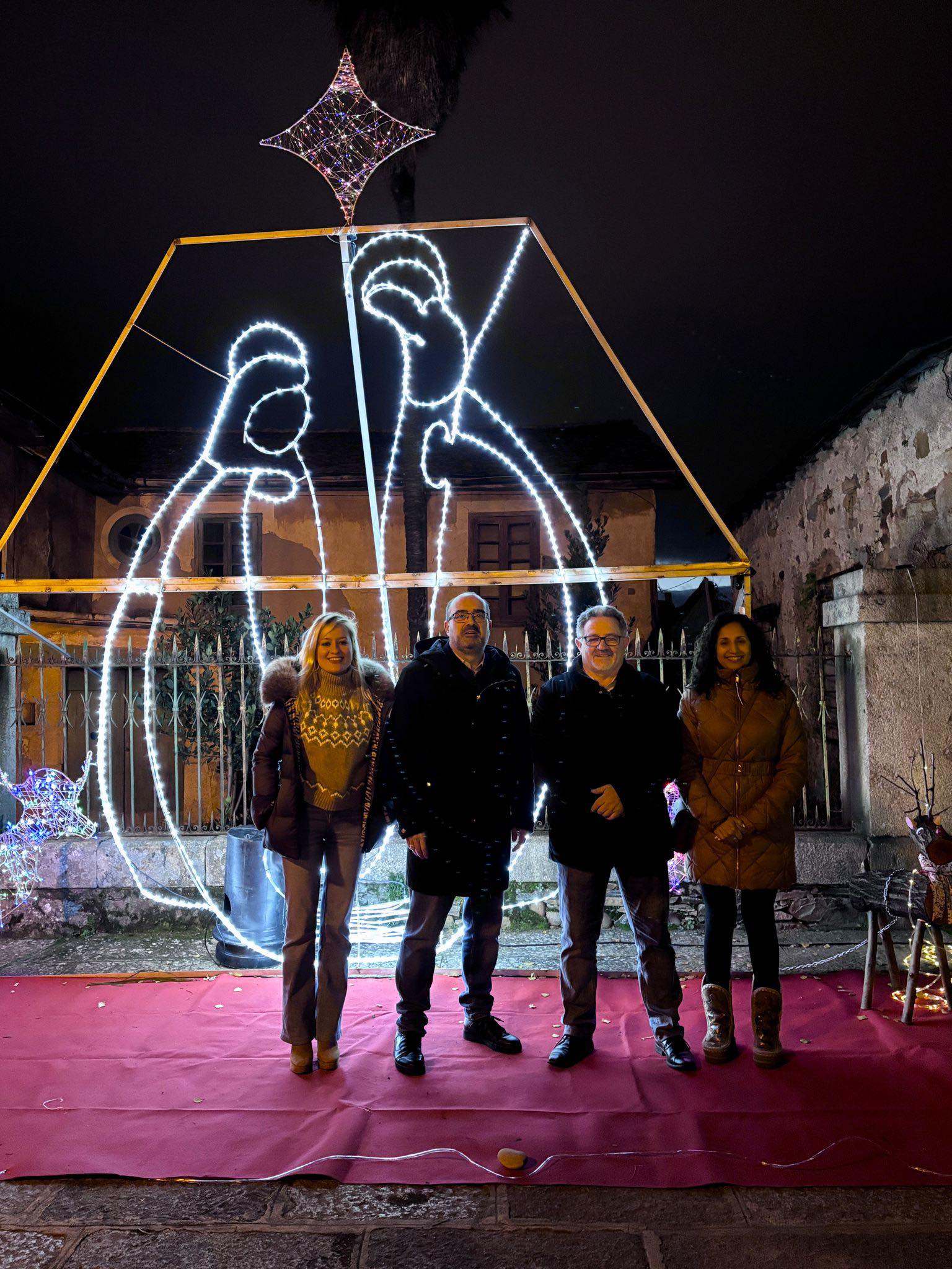 Santo Tomás de las Ollas celebra el encendido de su iluminación navideña 3