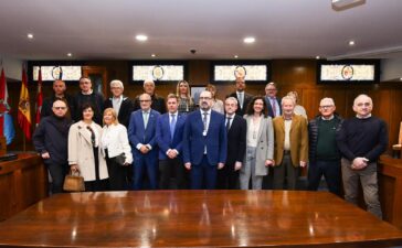 El Ayuntamiento de Ponferrada rinde homenaje a sus jubilados con motivo de Las Candelas 2