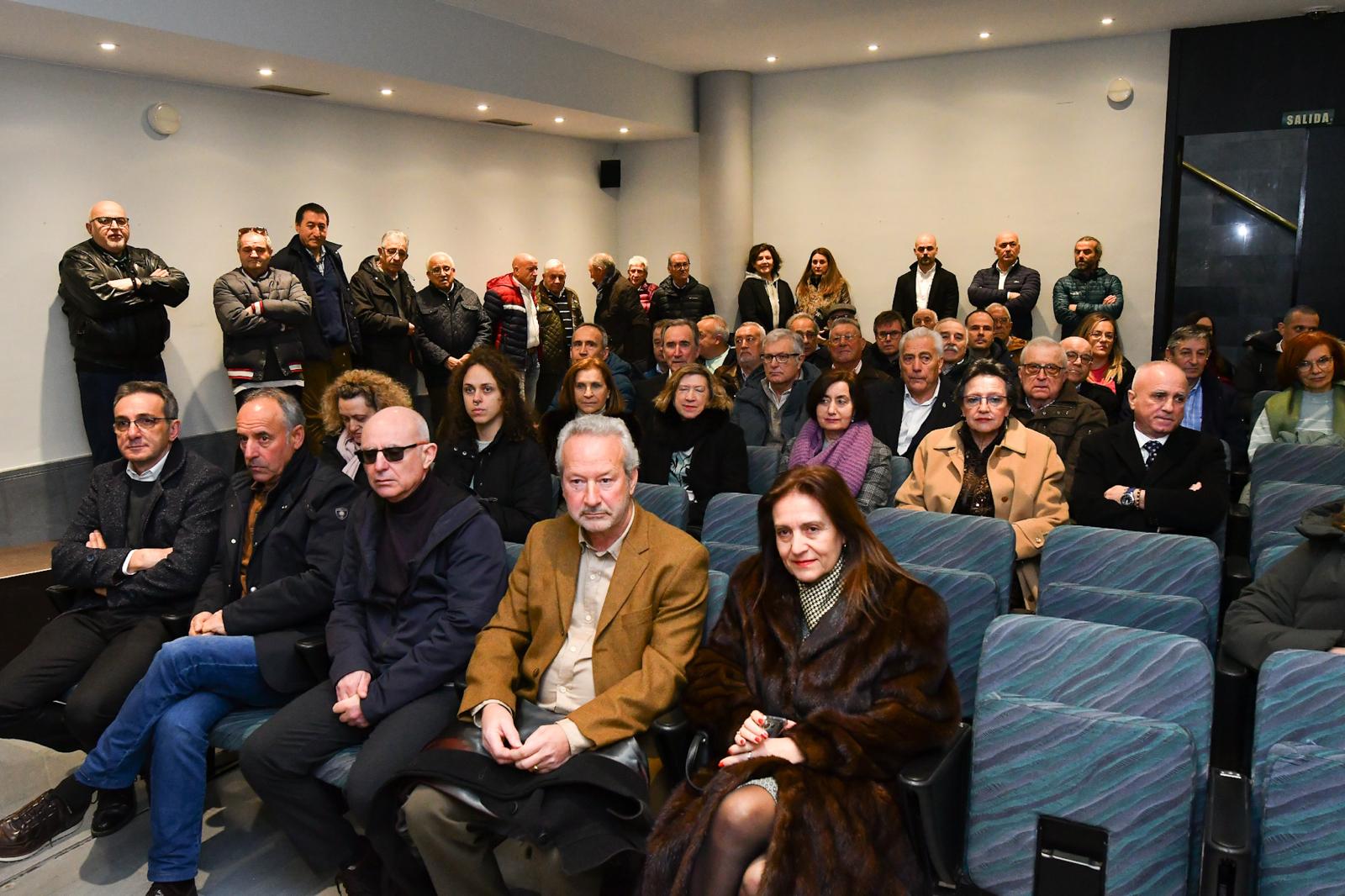 El Ayuntamiento de Ponferrada rinde homenaje a sus jubilados con motivo de Las Candelas 15